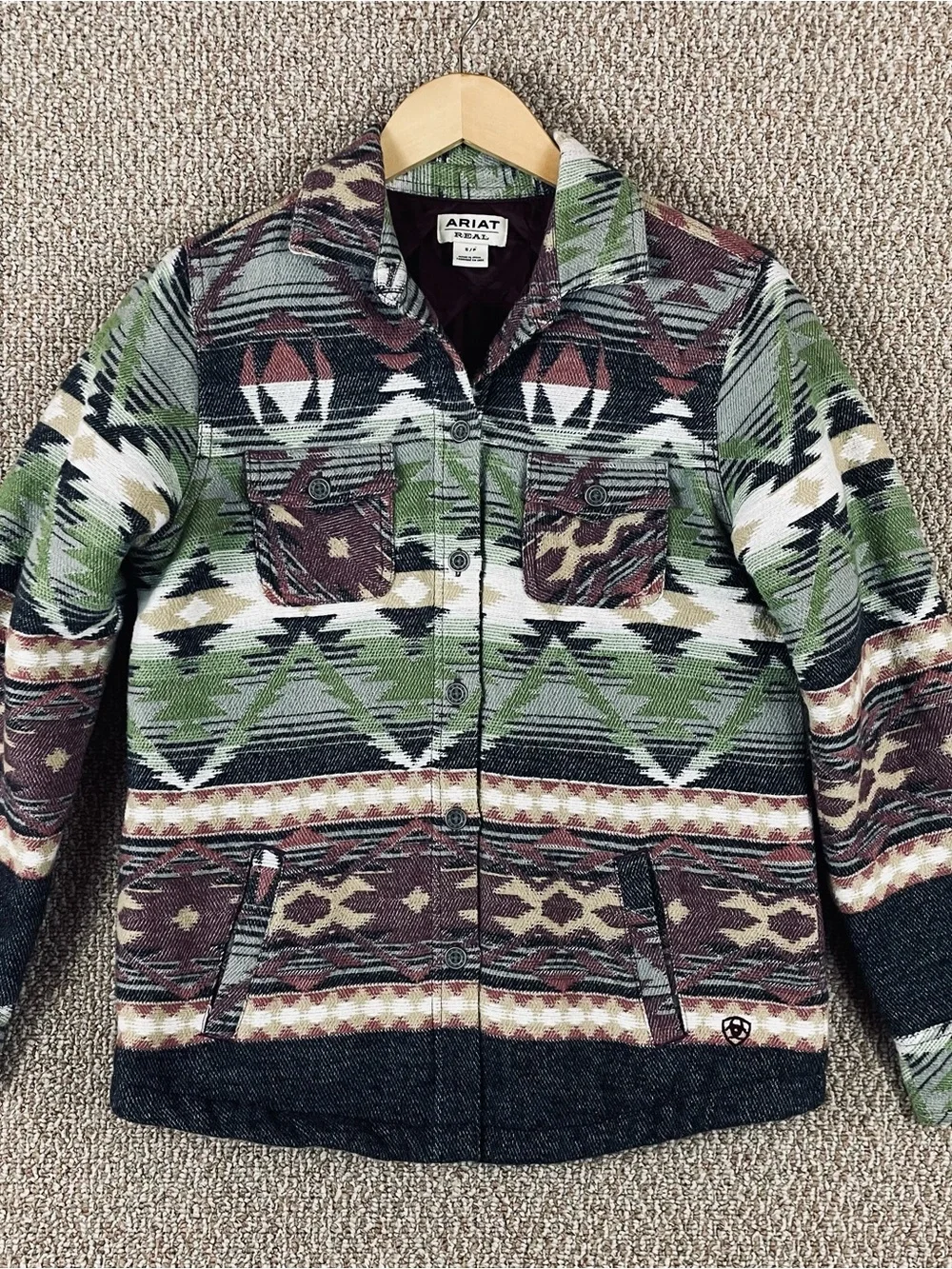 Ariat REAL Jacket Womens Small Red Blue Southwestern Aztec Quilted Lined Shacket